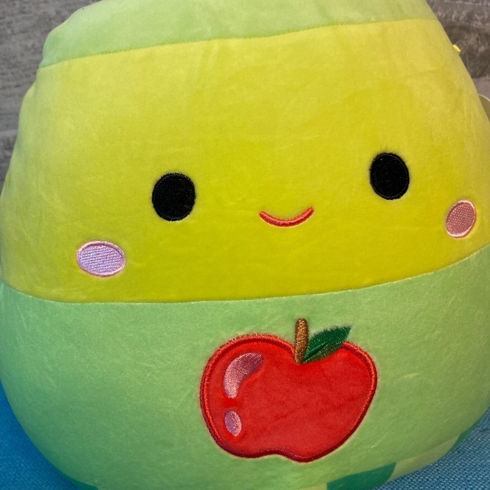 NWT Squishmallow Jean the Apple Juice - Picture 6 of 8